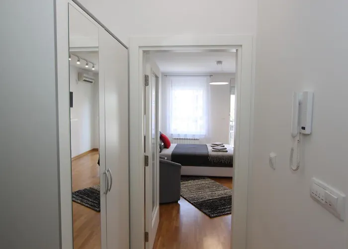 Moonstone 3 * Bezanija